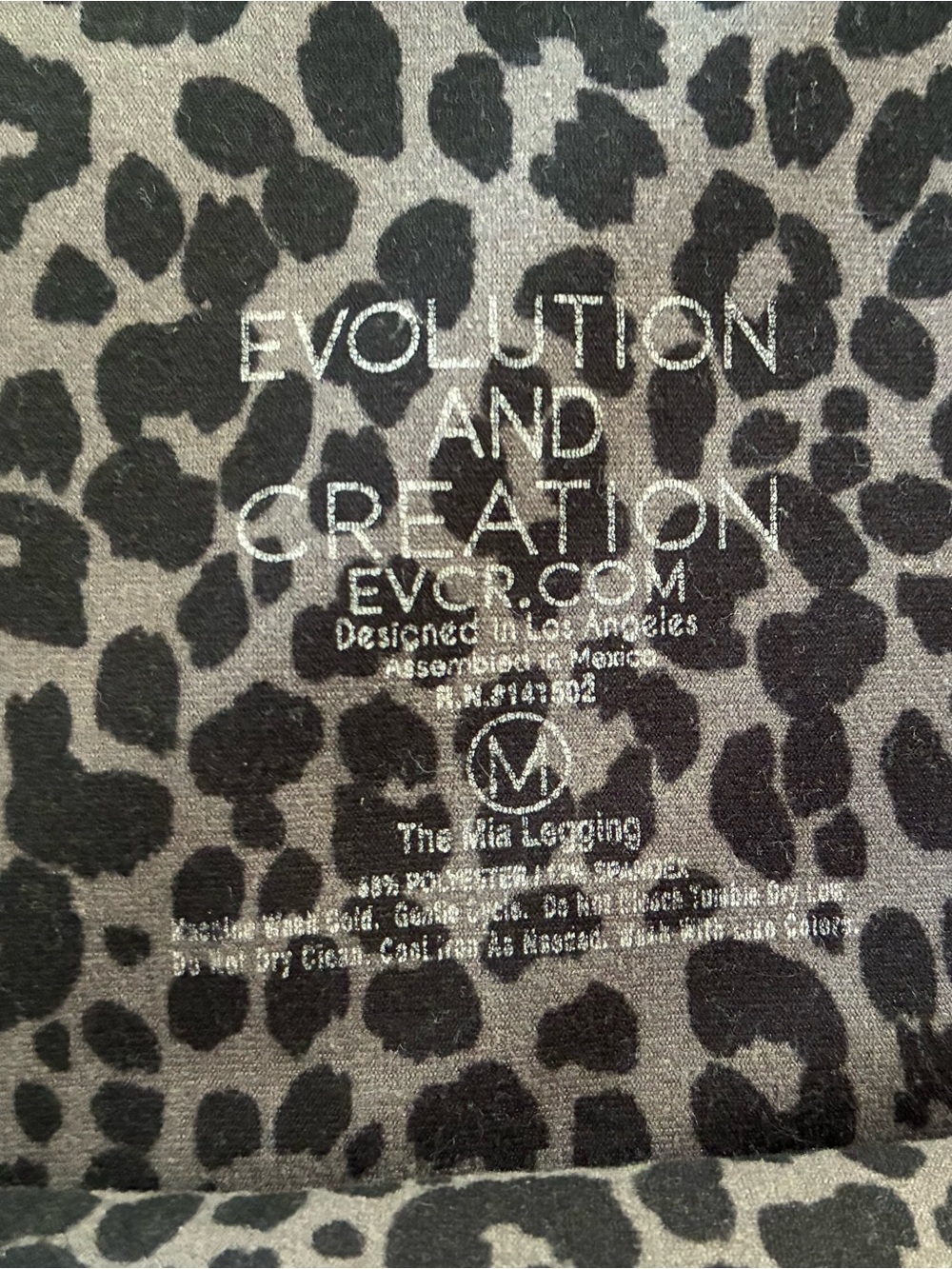 Women’s legging bundles medium activewear - Picture 3 of 8